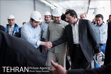 بازدید شهردار تهران از پایانه خط 6 مترو تهران -3 9
