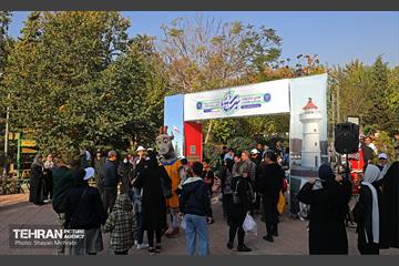 همایش‌ پیاده‌روی خانوادگی کارکنان شهرداری تهران 39