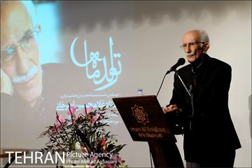 بیستمین "تولد ماه"  استاد غلامحسین امیرخانی 18