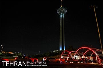 سینما ماشین در برج میلاد 12