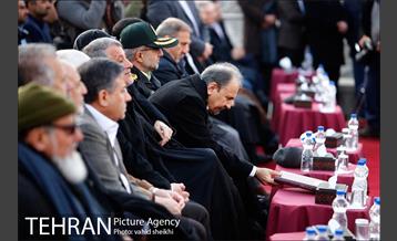 آیین برافراشتن بزرگترین پرچم جمهوری اسلامی ایران  18