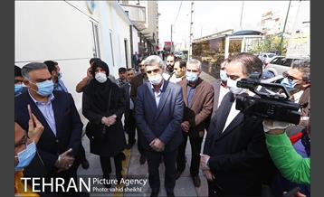 آئین افتتاحیه کلینیک بیماری های حاد تنفسی در میدان صادقیه  9