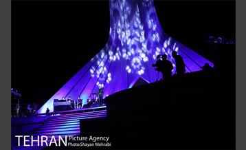 کنسرت آنلاین علیرضا قربانی در میدان آزادی 33