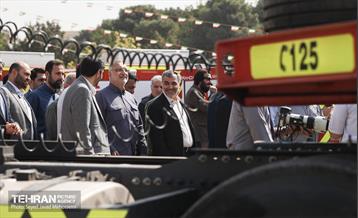 آیین رونمایی از بسته توسعه ماشین آلات تخصصی حوزه خدمات شهری 11