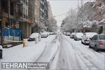 بارش برف زمستانی در تهران-2 7