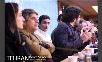 نشست خبری فیلم تابستان داغ‎  23