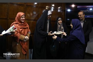 جلسه هم‌اندیشی رییس نهاد پایش طرح های توسعه شهری با جمعی از بانوان 7