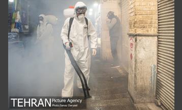 عملیات گندزدایی زدایی و ضدعفونی معابر اصلی و فرعی خیابان ولیعصر‎(عج) 36