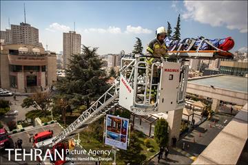 مانور عملیات آتش نشانی در شمال تهران 15