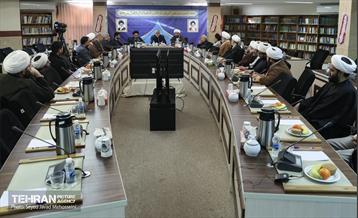 دیدار با ائمه جماعات مساجد آسیب‌دیده در اغتشاشات اخیر شهر تهران 11