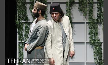 نمایش شیش و بش به کارگردانی جواد روشن 14