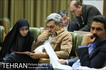 حضور شهردار تهران در صحن علنی شورا شهر 23