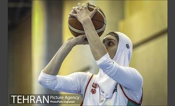 دیدار تیم های بسکتبال مهرام و گاز تهران 8