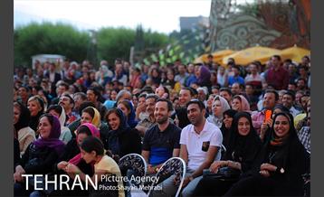 آیین گرامی‌داشت هفته‌ی جوان 6