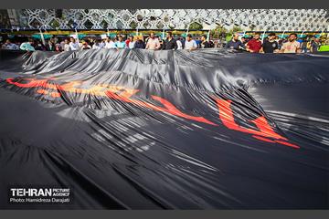 اهتزاز اَبَر پرچم متبرک ابا عبدالله حسین(ع) 5