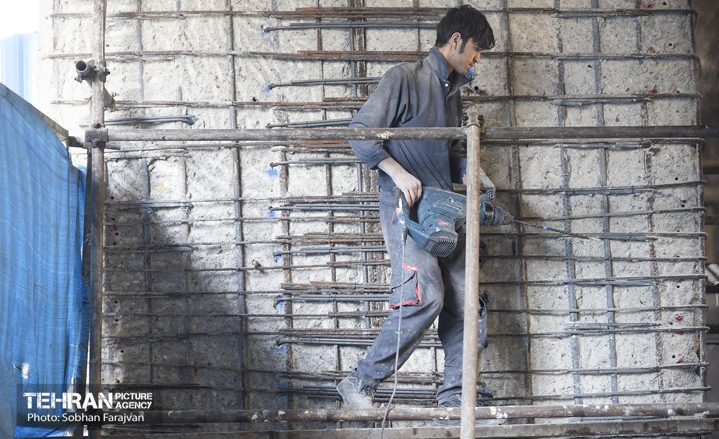 پروژه مقاوم‌سازی پل تقاطع یادگار امام و خیابان ستارخان 17