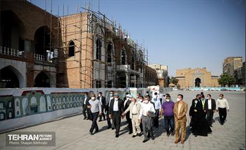 بازدید پیروز حناچی و مهدی چمران از پروژه خانه شهر(بلدیه قدیم) 25