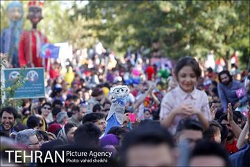 هفدهمین جشنواره بین المللی نمایش عروسکی 33