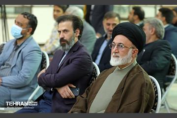 آیین رونمایی از کتاب "سر در مقدس" 5