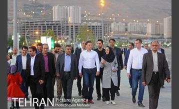 بازدید شهردار بلگراد از دریاچه خلیج فارس و آبشار تهران 5