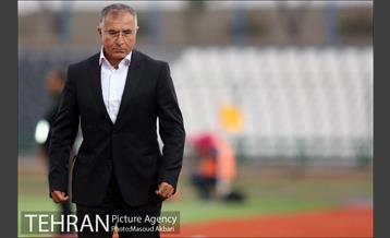 دیدار تیم های فوتبال پیکان تهران و سایپاتهران