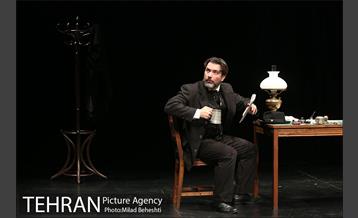 نمایش ماتریوشکا‎ 10