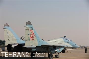 پرواز اسکادران ها بر آسمان پایتخت 11