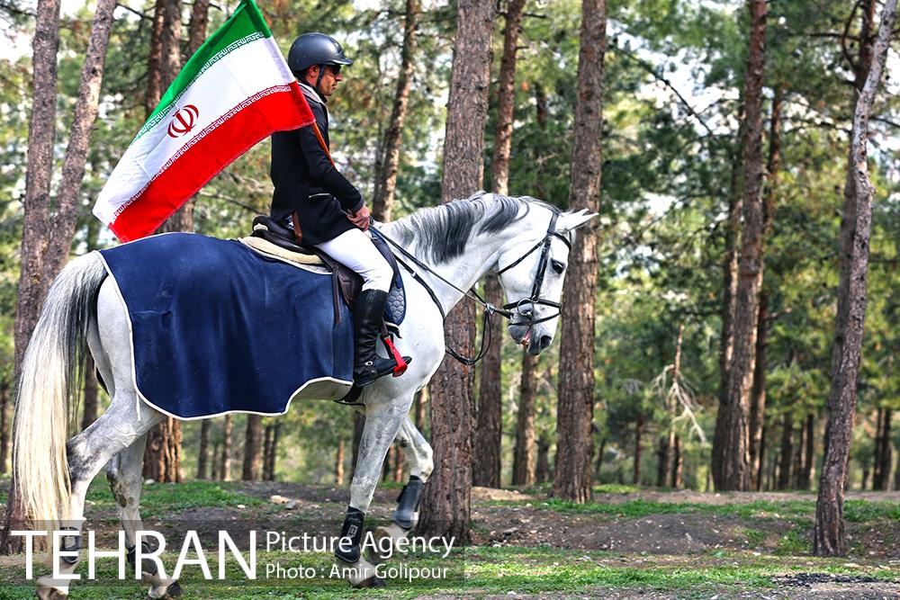 آیین کاشت درخت دانش در بوستان جنگلی چیتگر 1