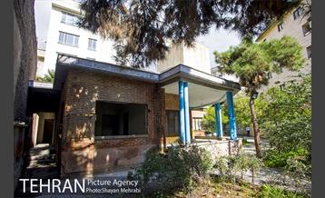 بازدید شهردار تهران ار خانه نیما یوشیج 6