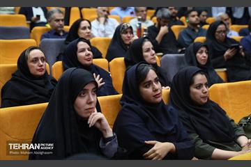 آیین تجلیل از شهرنگاران شهرداری تهران 43