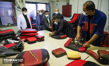 بازدید اعضای شورای شهر از مرکز اورهال سامانه شماره 2 اتوبوسرانی 18