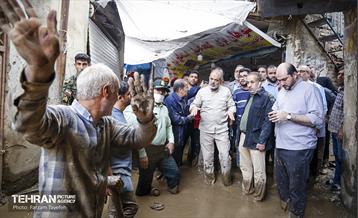 بازدید شهردار تهران از منطقه سیل زده امام زاده داوود(ع) 21