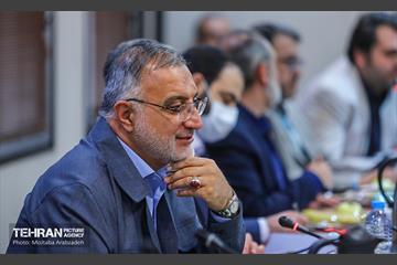نشست هم انـدیشی شهردار تهران با معتمدین منطقه ۹