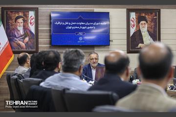 بازدید زاکانی از ایستگاه‌های جنوبی خط ۶ مترو 8