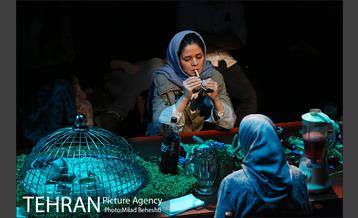 نمایش نمی تونیم راجع بهش حرف بزنیم‎ 2