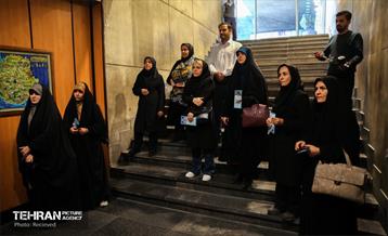 تور عکاسی از مجموعه فرهنگی برج آزادی 32