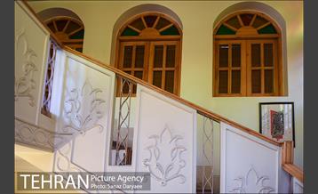 عمارت عین الدوله (نگارخانه برگ) 26