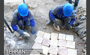 بازدید شهردار تهران از روند بازسازی و مرمت خانه باغ اتحادیه 16