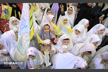 جشن روزه‌ اولی‌ها دختر در تهران 4