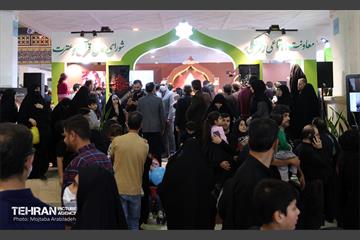 حضور شهردار تهران در نمایشگاه قرآن 21