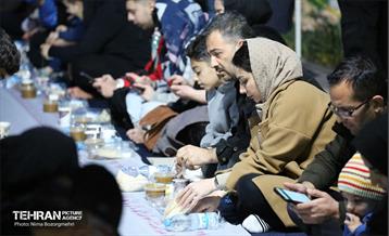 «افطاری ساده» بر روی پل طبیعت 6