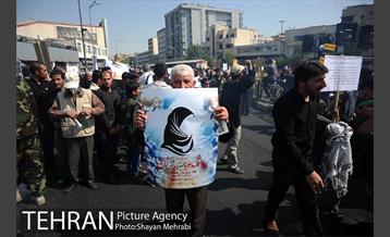 راهپیمایی ضدآمریکایی نمازگزاران جمعه تهران 13