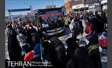 خدمات شهرداری تهران در راهپیمایی ۲۲ بهمن -2 19