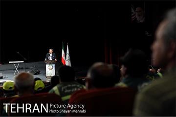 بزرگداشت روز کارگر با حضور شهردار تهران 48