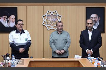 نشست هم‌اندیشی با رابطین و فعالان اسکان آسیب دیدگان جنگ رمضان 25