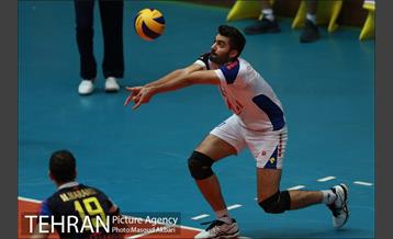 دیدار پیکان تهران و پارسه تهران در لیگ برتر والیبال 18