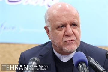 امضای تفاهم نامه همکاری توسعه حمل و نقل ریلی بین وزارت نفت و شهرداری تهران 17