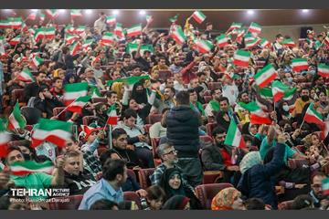اکران عمومی فوتبال ایران_آمریکا در برج میلاد تهران  38