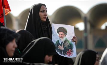 وداع با آقای شهید ایران-1 13