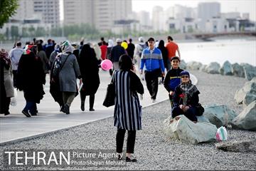 ششمین همایش پیاده روی خانوادگی بازنشستگان شهرداری تهران با حضور شهردار تهران 25
